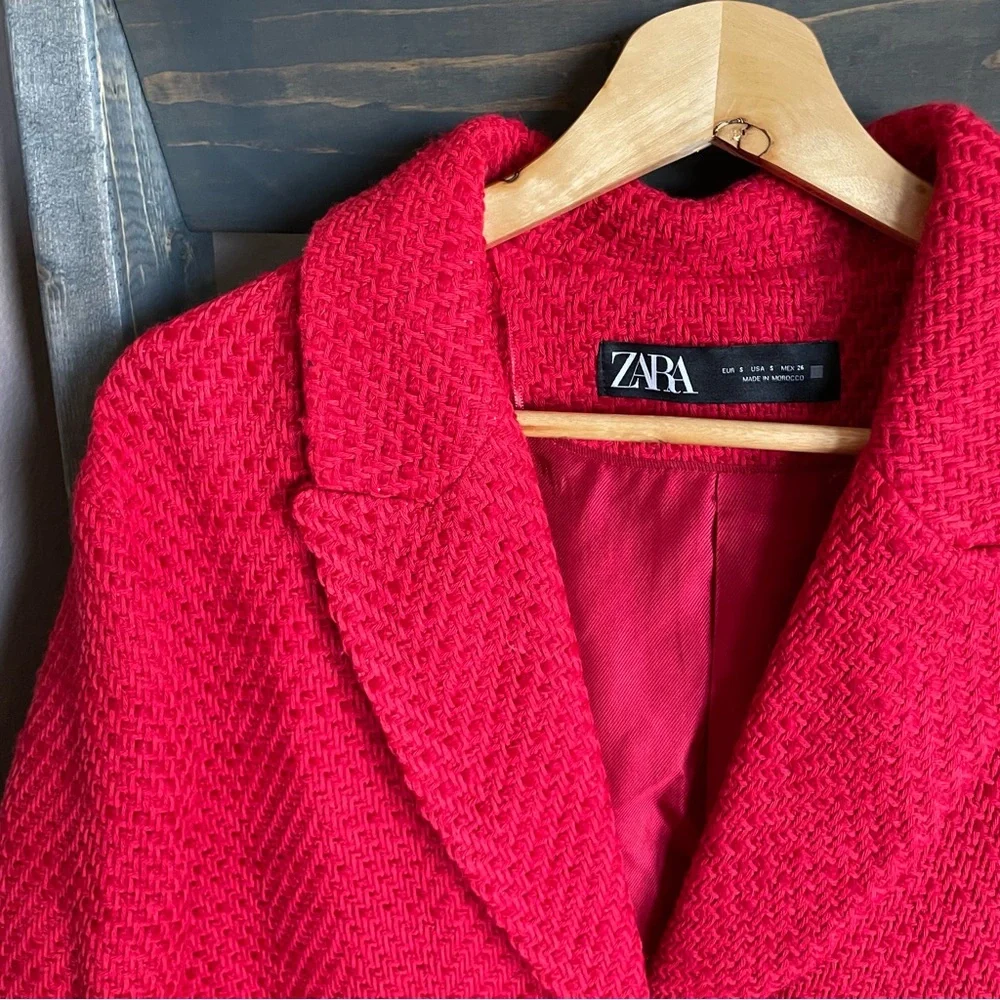 Zara Textured Tweed Coat Gold Buttons Oversized Jacket Red BLOGGER FAVORITE